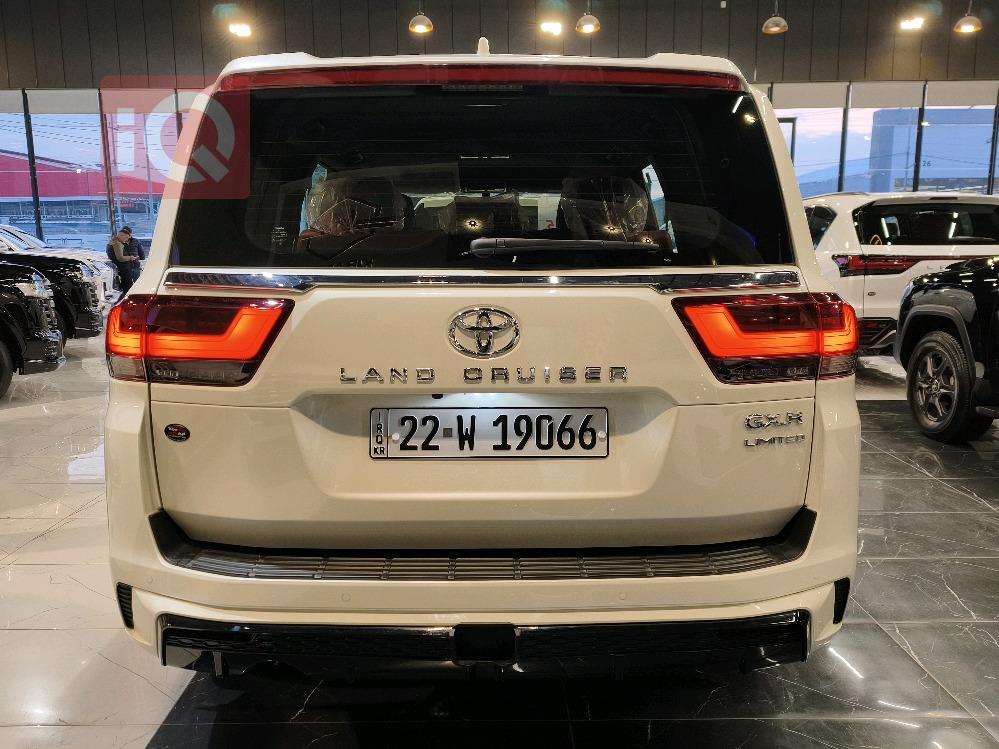 تويوتا لاندكروزر